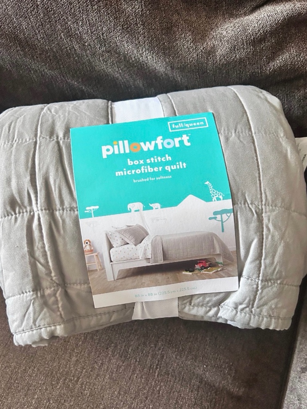 New Pillowfort Target Box Stitch Full Queen Quilt - Picture 2 of 4